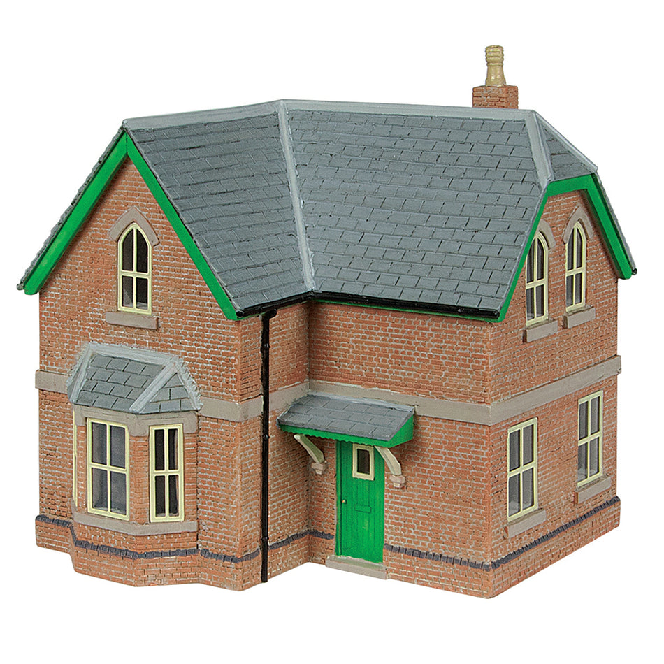 44-1025G Bachmann Scenecraft Railway House - Green & Cream