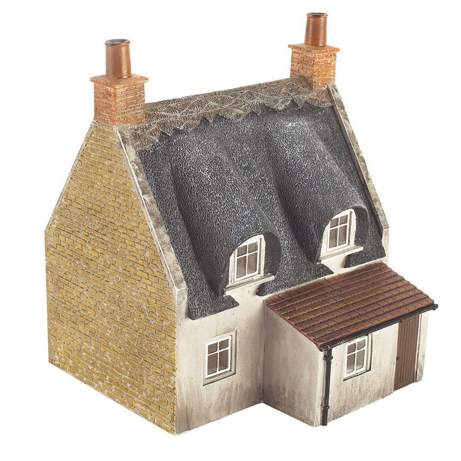 44-122 Bachmann Scenecraft Thatched Cottage - Honey Stone