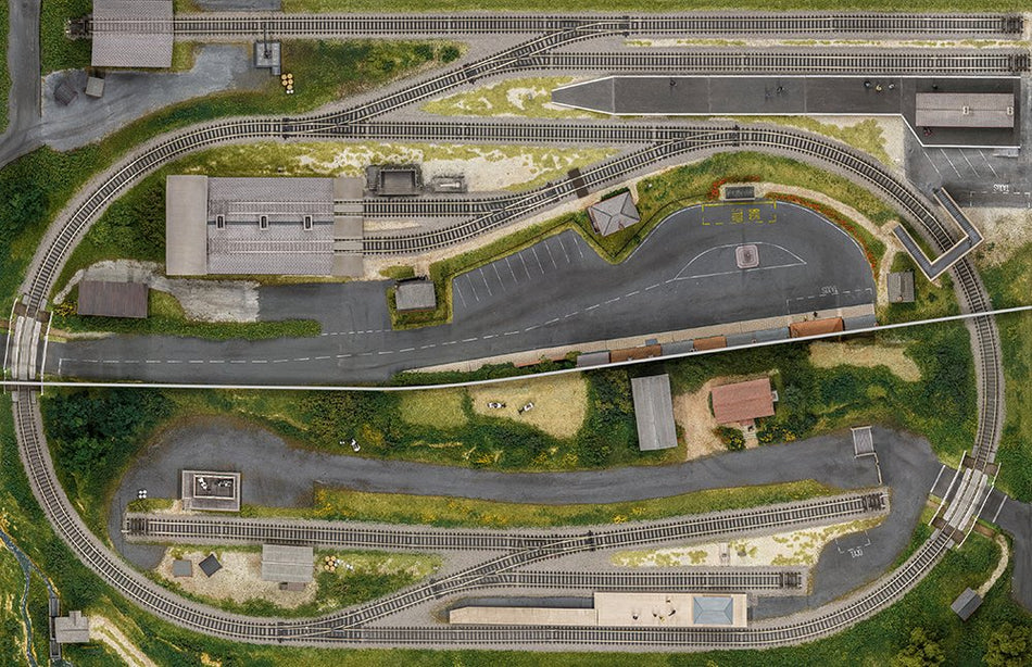 44-900 Bachmann Scenecraft Lucsmore Vale Layout Mat
