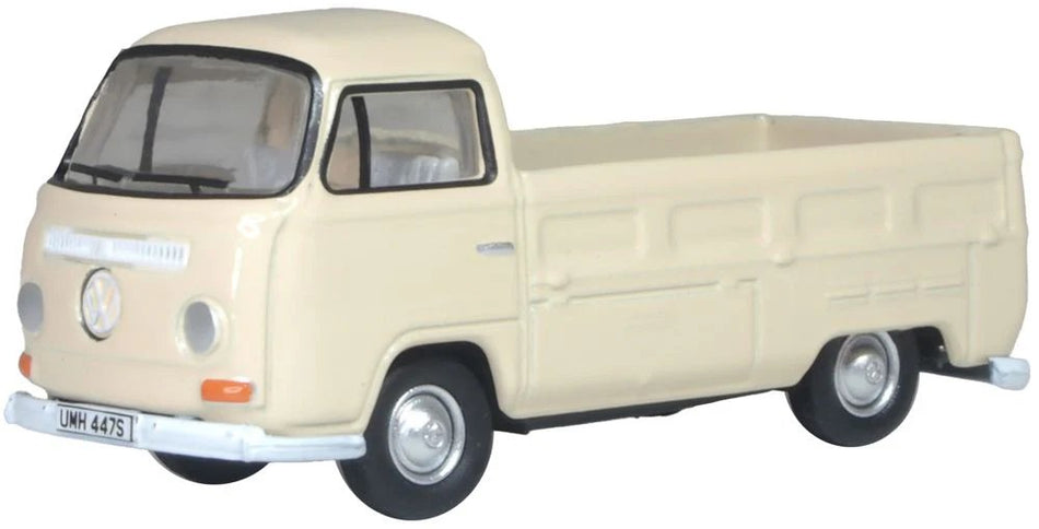 76VW034 Oxford Diecast VW T2 Bay Window Pick Up Dakota Beige