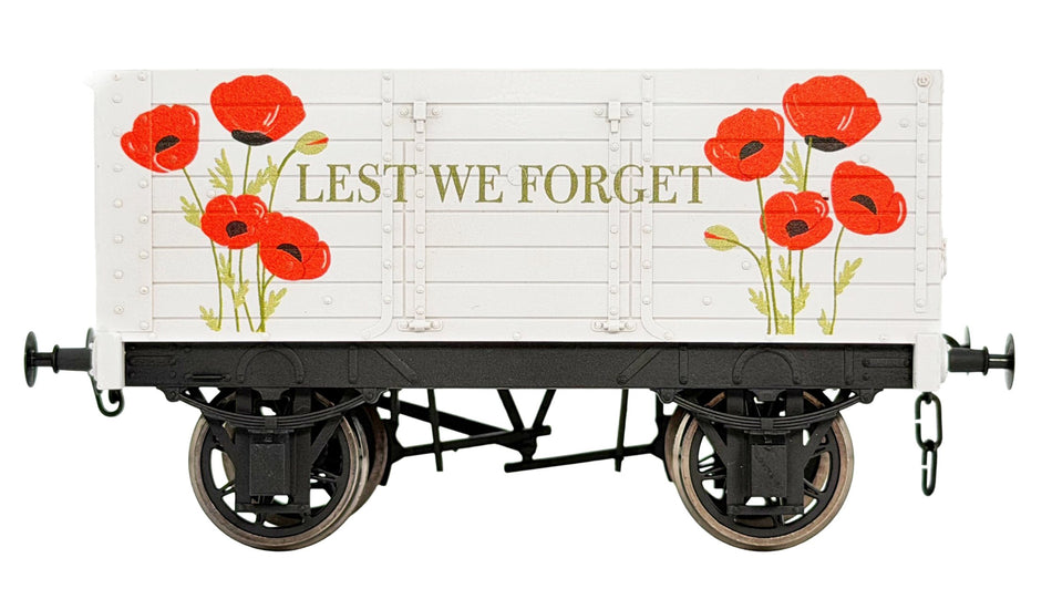 7F-073-037 Dapol 7 Plank 9ft wheelbase Lest we forget poppy