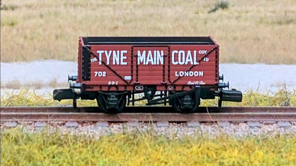 NR7032P Peco 7 Plank Open Wagon - No 702 Tyne Main Coal London