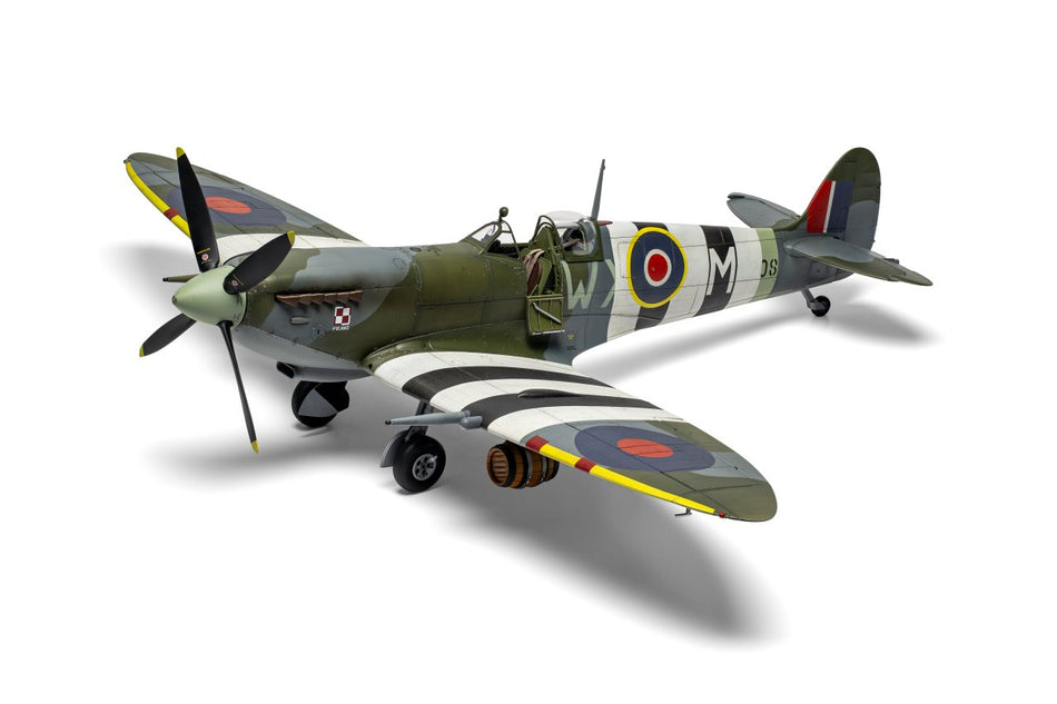 A17001A Airfix Supermarine Spitfire Mk.IXc - Flying Dray
