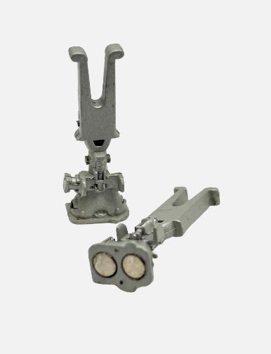 ACC2228 Accurascale Magnetic Dellner Coupling Pack - 8 Couplings