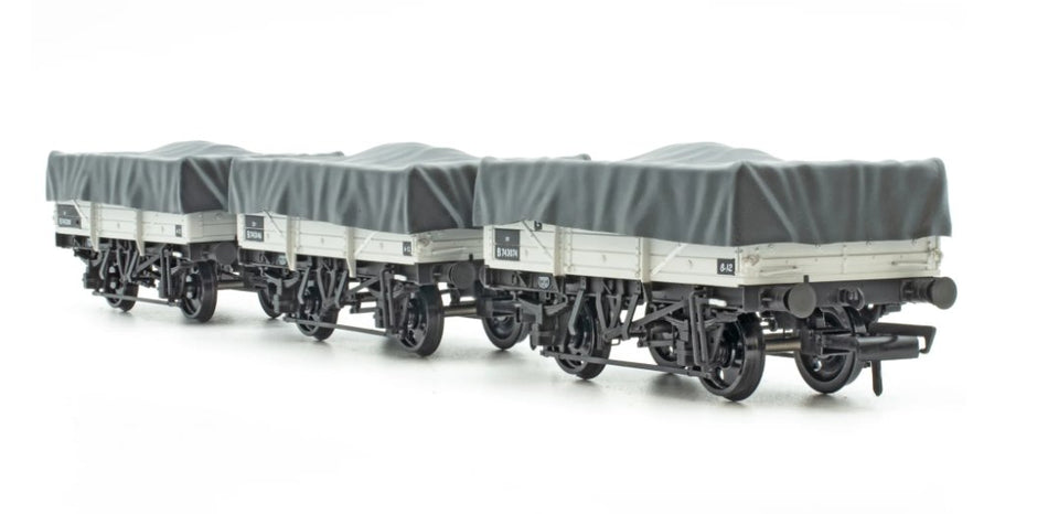ACC3080 Accurascale 13 Ton Clay Wagon Triple Pack - Flat Hood