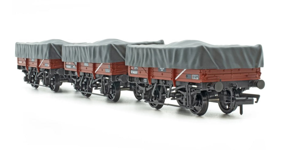 ACC3083 Accurascale UCV Clay Wagon Triple Pack - Flat Hood