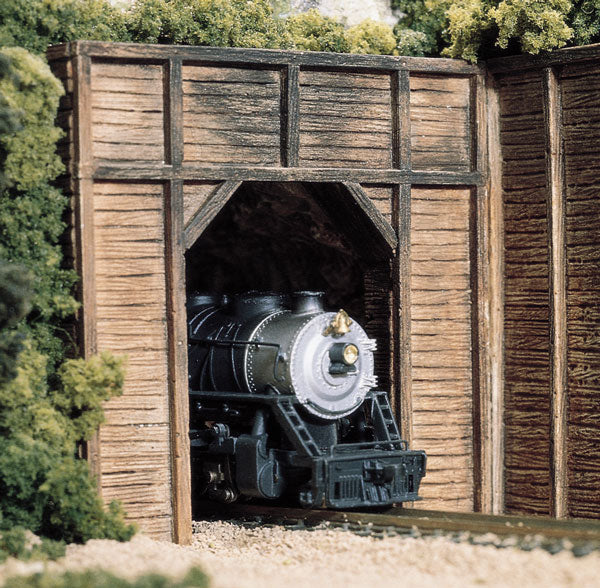 C1154 Woodland Scenics Single Tunnel Mouth Timber