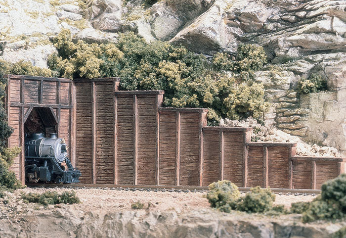 C1160 Woodland Scenics Retaining Walls Timber
