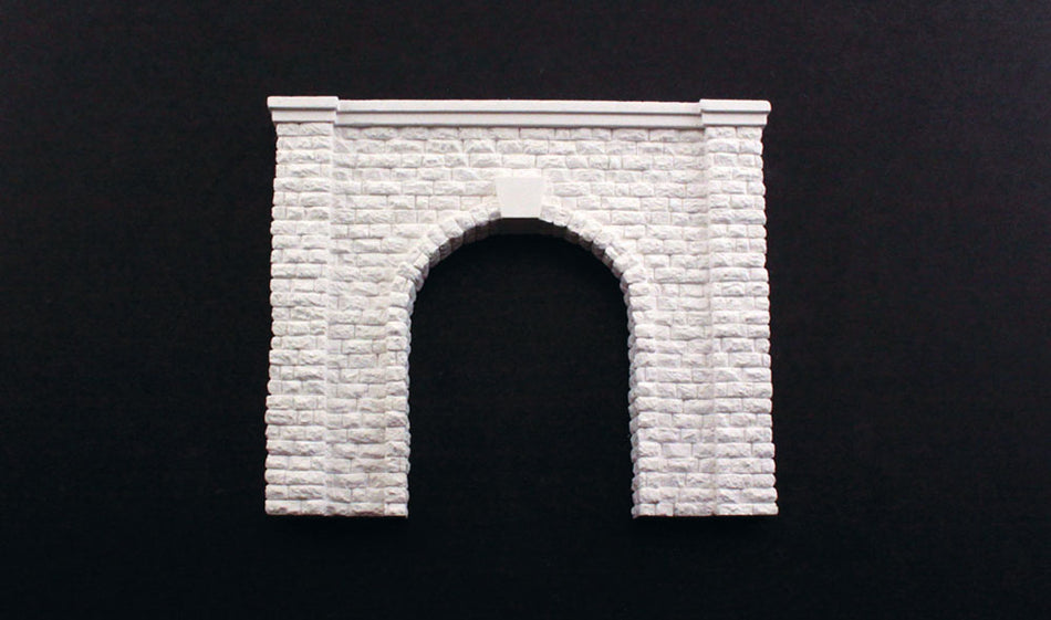 C1253 Woodland Scenics Single Tunnel Mouth Cut Stone