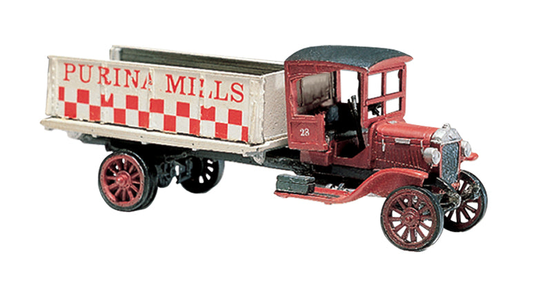 D218 Woodland Scenics Grain Truck 1914 Diamond T Kit