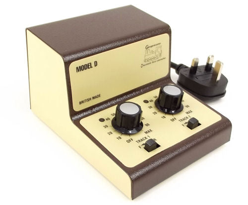 GMC-D Gaugemaster Model D Twin Track Transformer