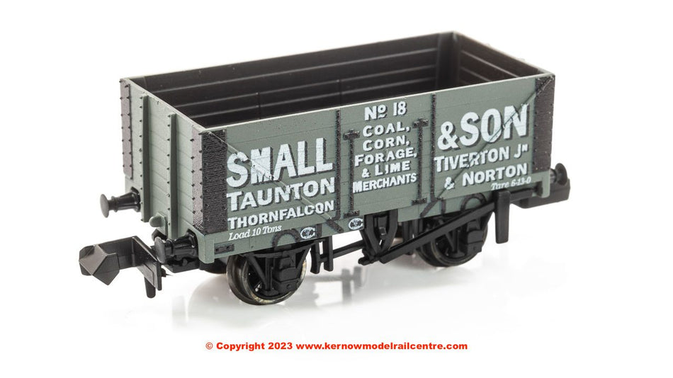 NR7014P Peco 9ft 7 Plank Open Wagon 18 - Small & Son Taunton