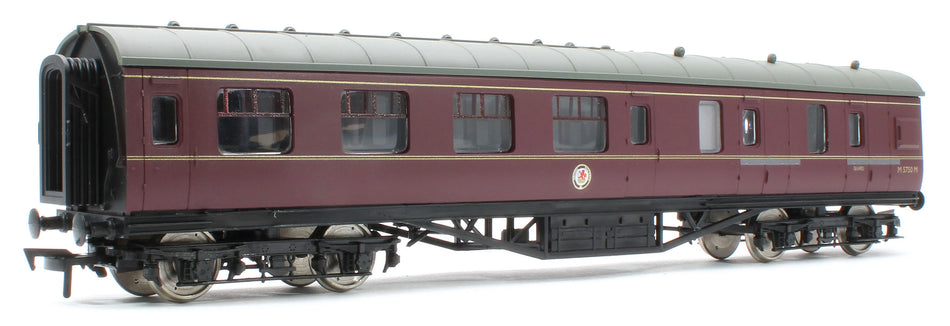 4P-010-451 Dapol 57ft Stanier Corridor Brake Composite M5750M BR