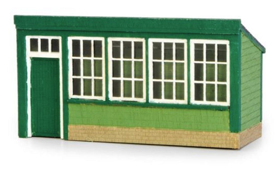 LK204 Peco Lineside West Highland Line Platform Shelter Kit