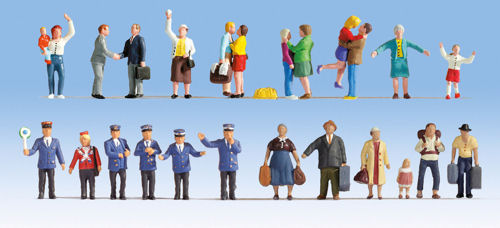 16121 Noch At the Station (24) XL Figure Set