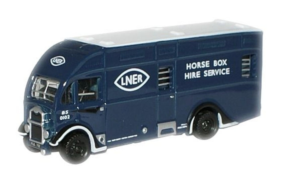 NAH002 Oxford Diecast Albion Horsebox - LNER