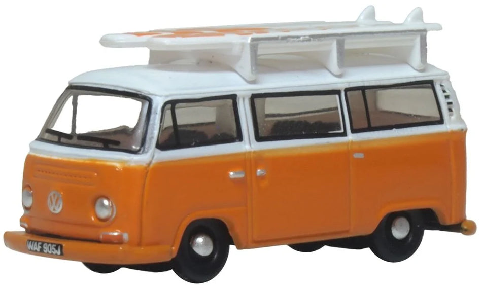 NVW022 Oxford Diecast VW T2 Bay Window Bus/Surfboards Signal Ora