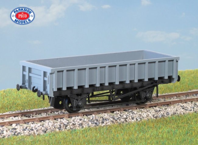 PC68 Parkside BR Clam 21 Ton Ballast Wagon kit