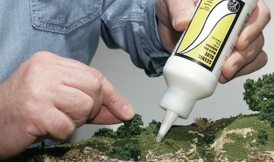 S190 Woodland Scenics Scenic Glue 8oz