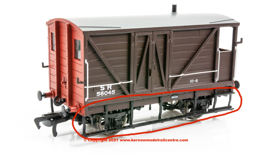 SB003-010 LSWR Step Board - Cranked - Steps at right hand
