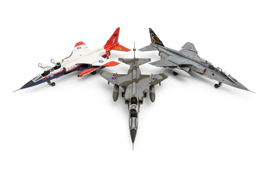 A11011 Airfix SEPECAT Jaguar T.2 & T.4 1:48 Scale Kit