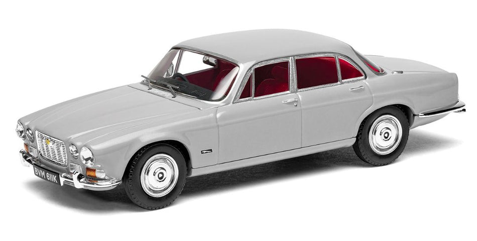 VA08622 Corgi Vanguards Jaguar XJ6 Series 1, Warwick Grey