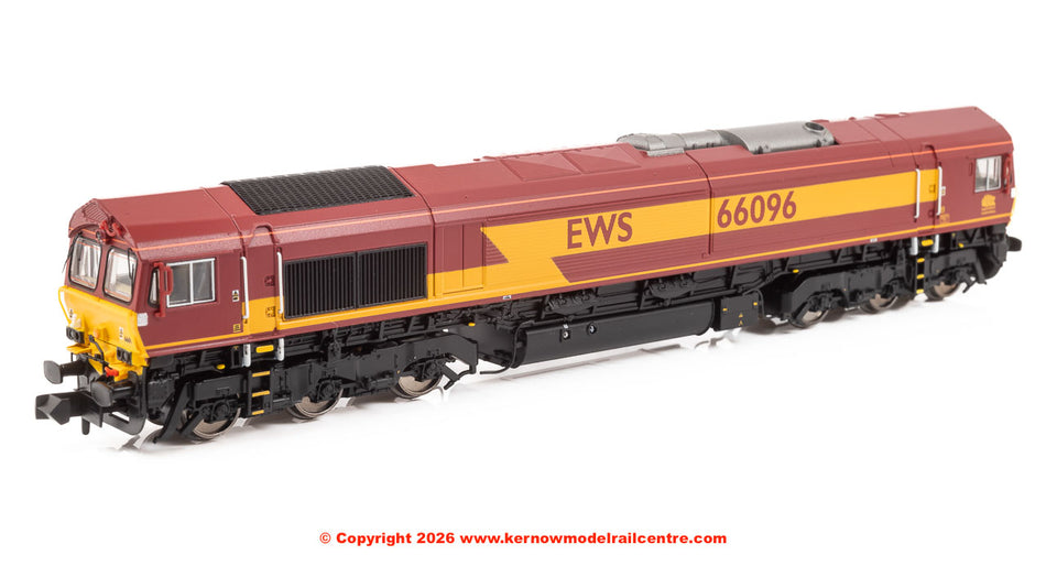 2D-066-002 Dapol Class 66 Diesel number 66 096 EWS Red/Gold