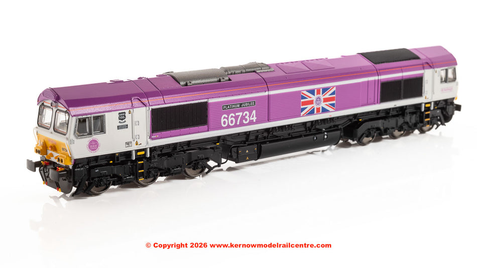2D-066-006 Dapol Class 66 Diesel number 66 734 Platinum Jubilee