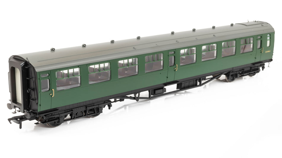 34-826A Bachmann SR Bulleid Second Open Coach 15in Vents BR (SR) Green