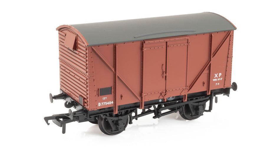 38-170E Bachmann BR 12T Ventilated Van Plywood Sides BR Bauxite