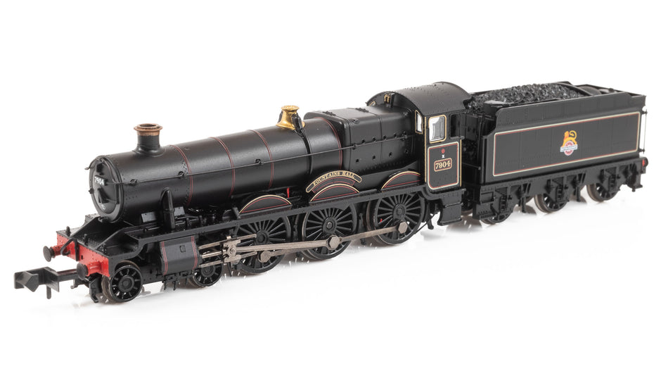 372-451SF Graham Farish GWR Modified Hall 7904 Fountains Hall