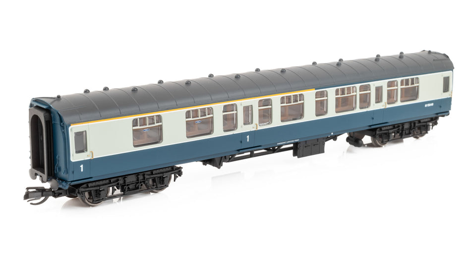 TT4076C Hornby BR Mk1 Composite Corridor M15848