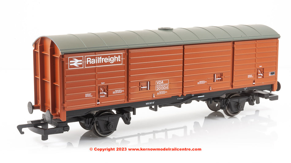 R60099 Hornby BR VDA Van number 201304 BR Railfreight Brown