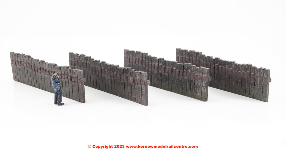 44-595 Bachmann Scenecraft Sleeper built fencing