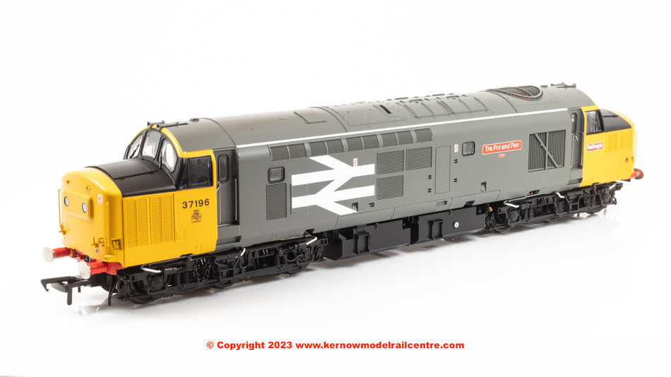 35-305ZSF Bachmann Class 37/0 Diesel Loco 37 196 Tre Pol and Pen