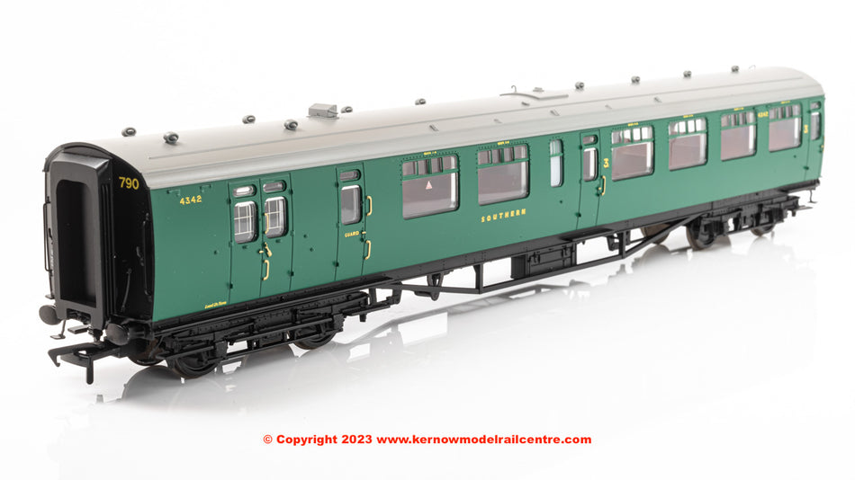 34-725A Bachmann Bulleid Semi-Open Brake Third