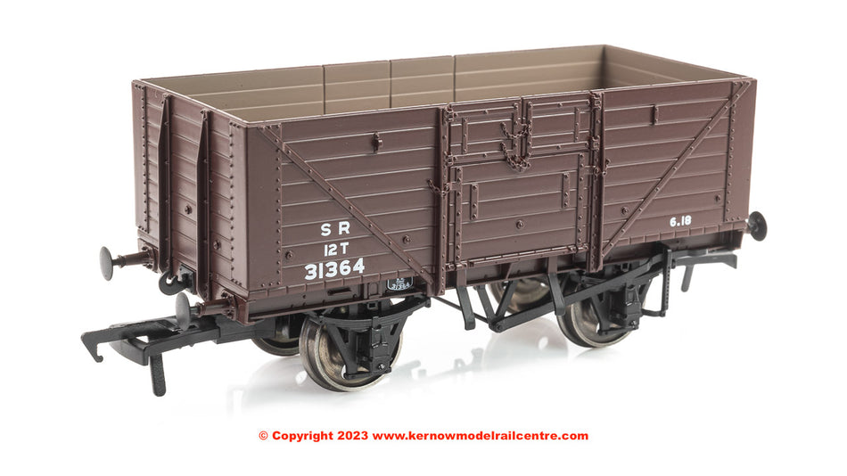 940012 Rapido D1379 8 Plank Open Wagon No. 31364 - SR Brown