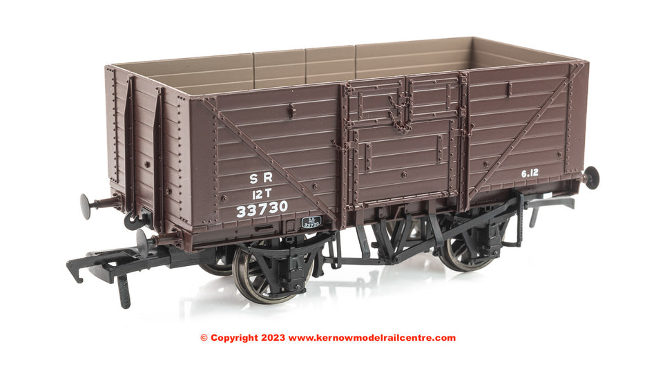 940015 Rapido D1379 8 Plank Open Wagon No. 33730 - SR Brown