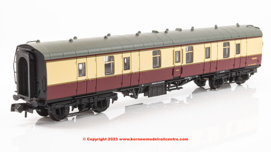 374-035B Graham Farish BR Mk1 BG BR Crimson Cream