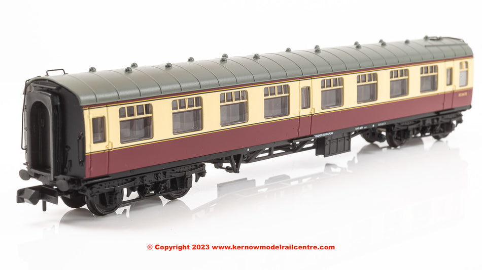 374-060E Graham Farish BR Mk1 SK Second Corridor