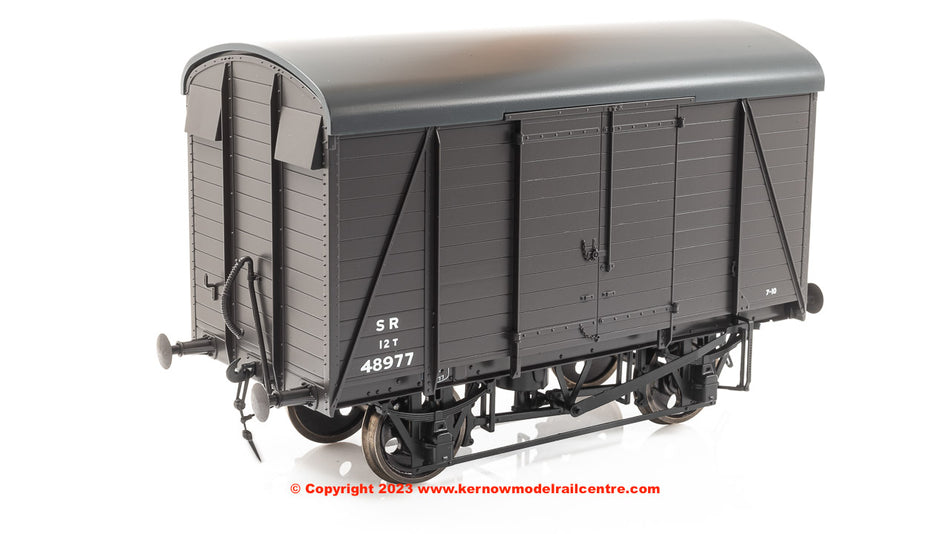 7F-069-001 Dapol SR 12 Ton Van - SR Brown - 48977