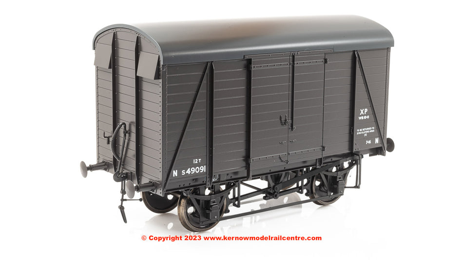 7F-069-002 Dapol SR 12 Ton Van - SR Brown - S49091