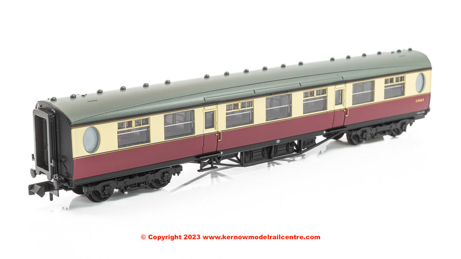 376-251A Graham Farish LNER Thompson Third Corridor BR