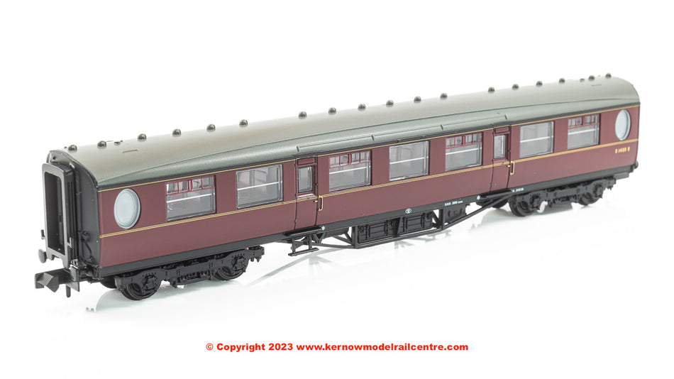 376-252A Graham Farish LNER Thompson Second Corridor BR Maroon