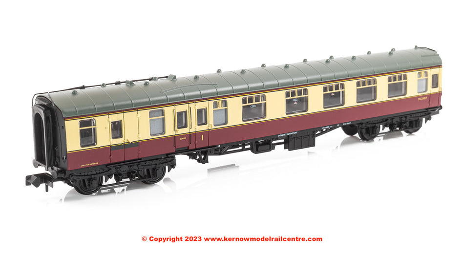 374-081B Graham Farish BR Mk1 BCK Brake Coach BR Crimson Cream