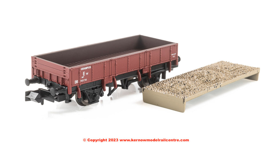 2F-060-017 Dapol Grampus Wagon number DB985730 in BR Indian Red