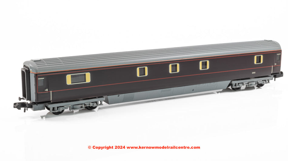 374-990Y Graham Farish Royal Train Coach Pack B