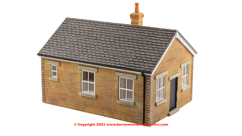 44-0149 Bachmann Scenecraft Railway Stables Keeper's House
