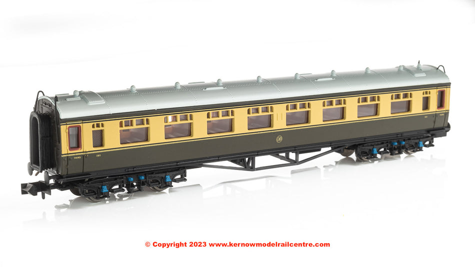 2P-000-155 Dapol Collett Coach Chocolate Cream 3rd Shirtbutton