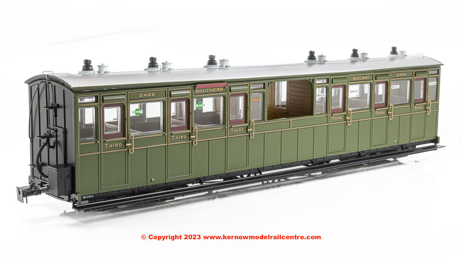 LHT-7NP-002 Lionheart Trains Open 3rd Coach 2466 - Southern